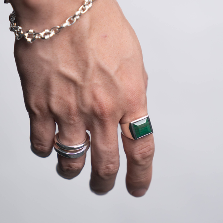 Malachite square ring