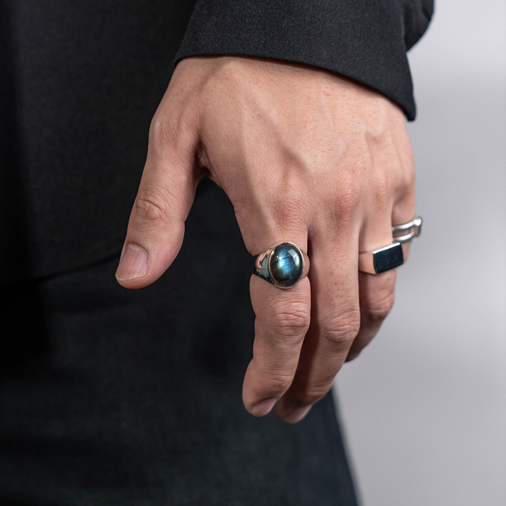 Labradorite  Oval Cabochon ring