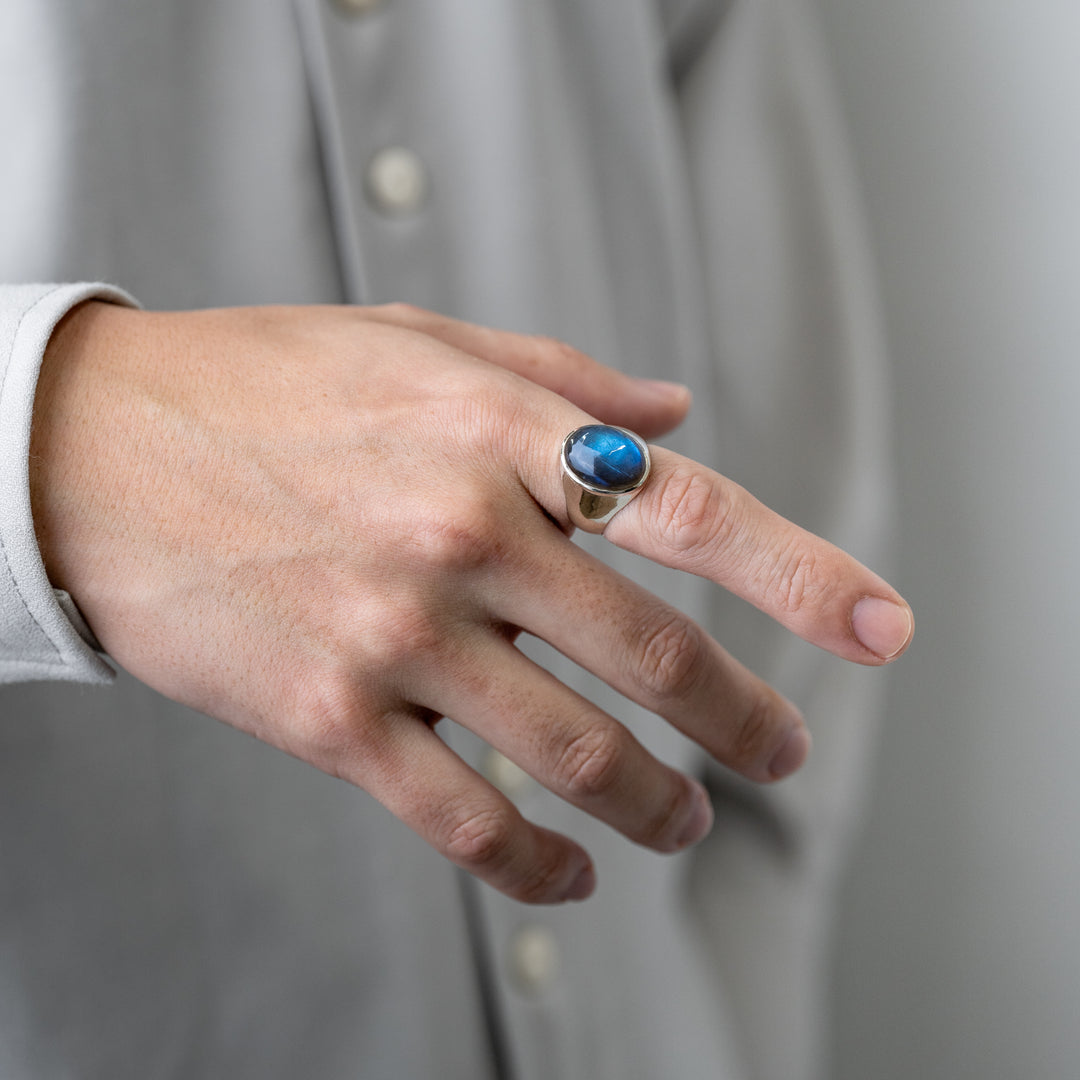 Labradorite  Oval Cabochon ring