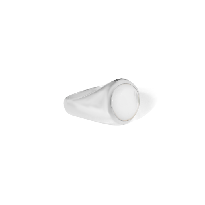 Mother of Pearl  Round Cabochon Ring