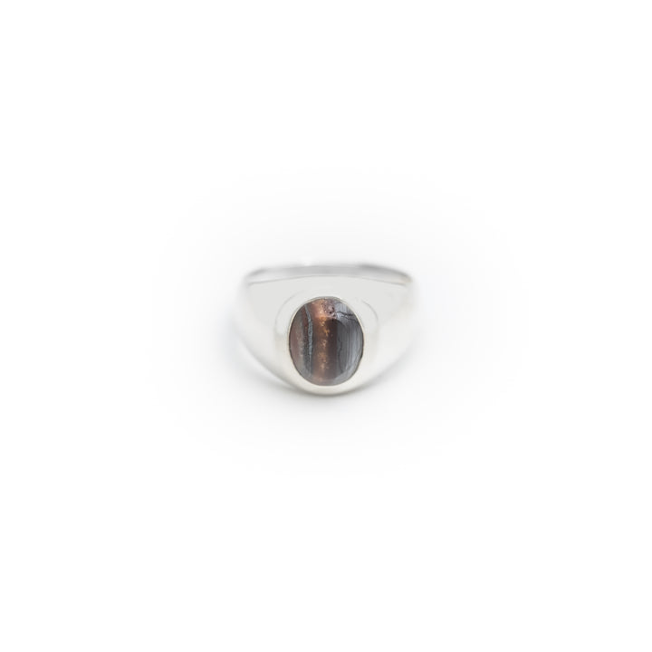 Iron tigereye oval cut ring