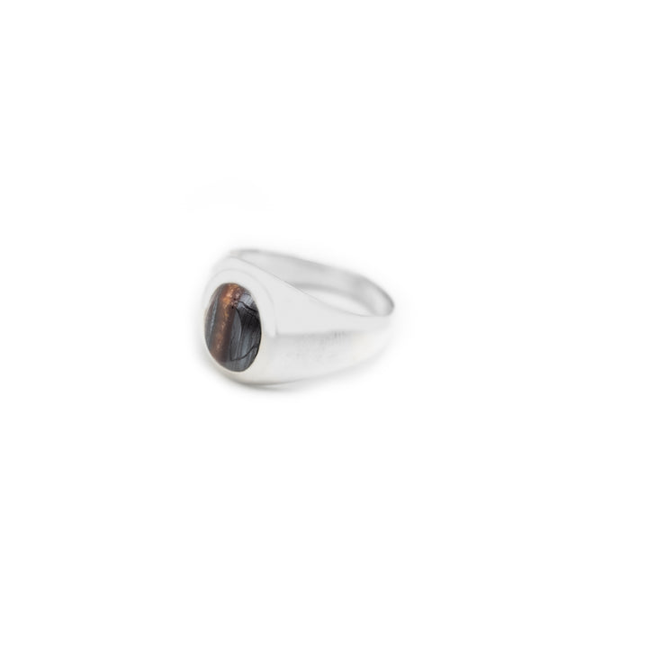 Iron tigereye oval cut ring