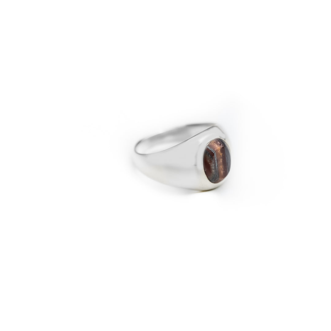 Iron tigereye oval cut ring