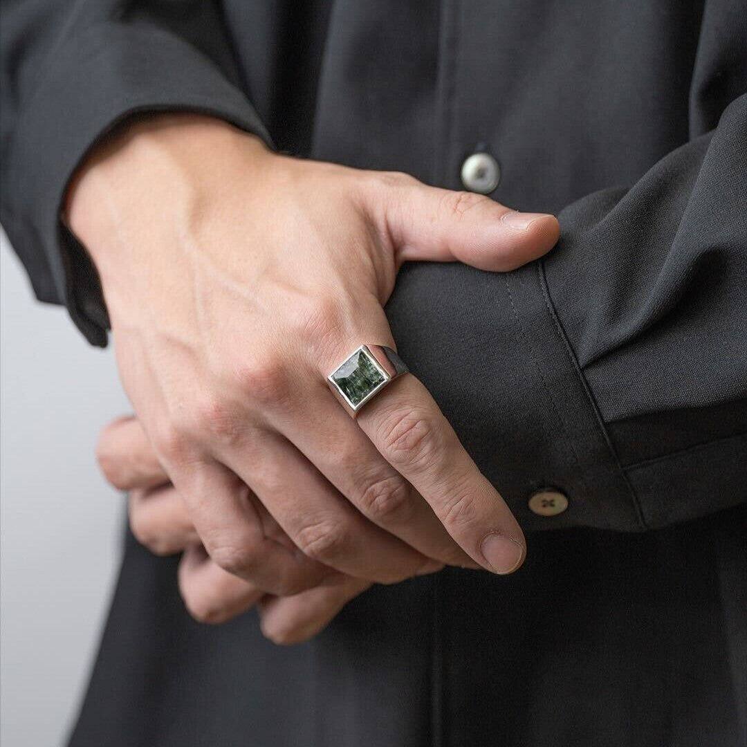 Seraphinite square ring