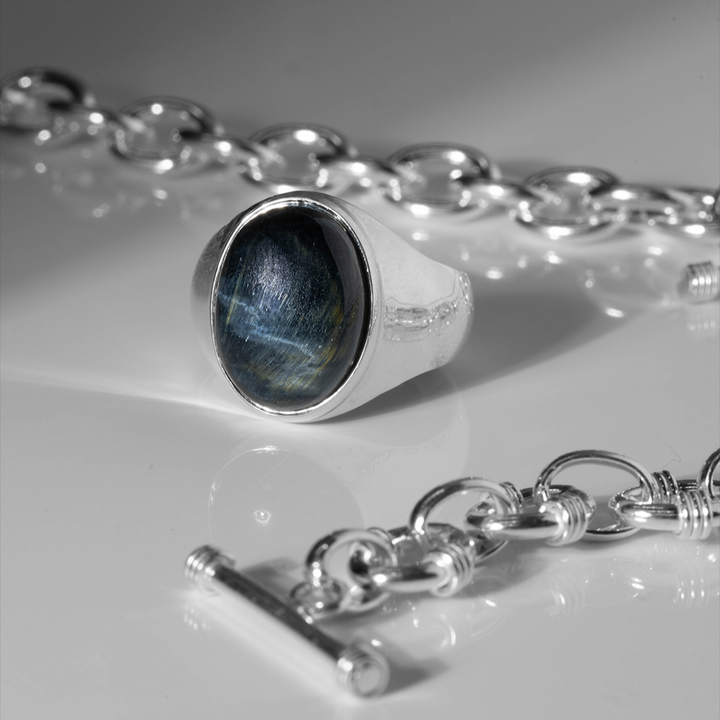 Blue Tiger Eye Oval Cabochon ring
